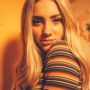 Carly28